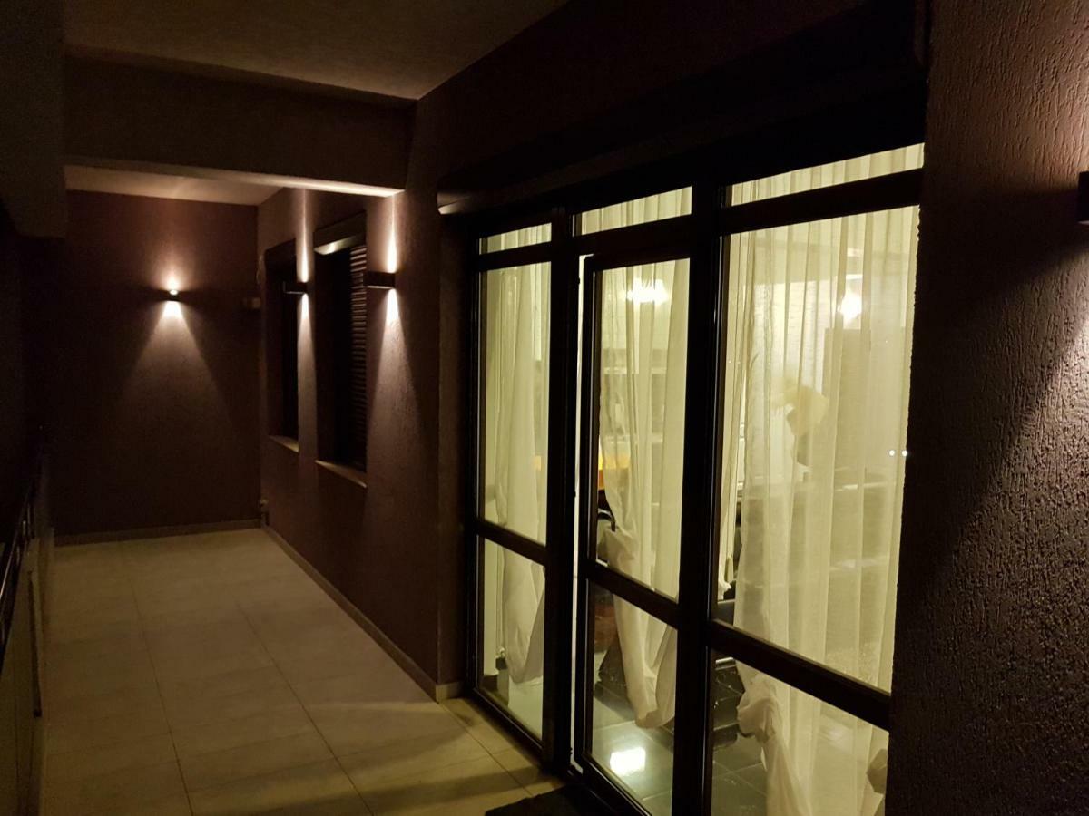 Apartament Mamaia Sat Năvodari Екстериор снимка